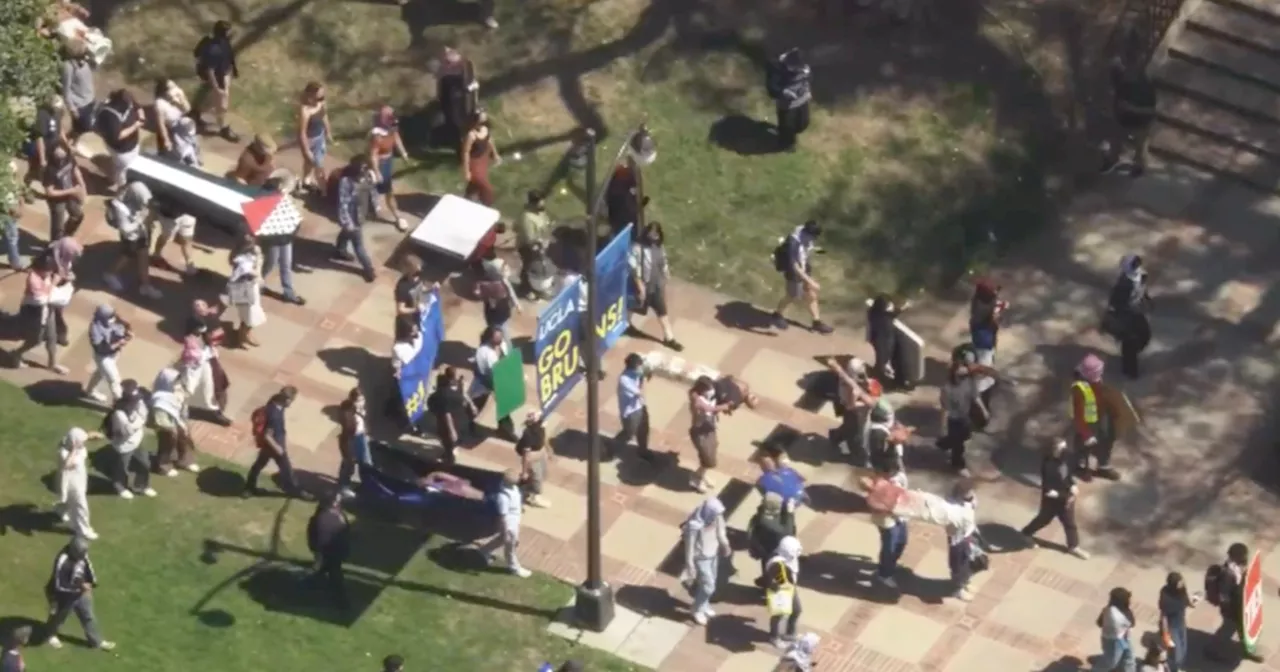 U.S. judge says UCLA failed to protect Jewish students, orders fair access to call of campus