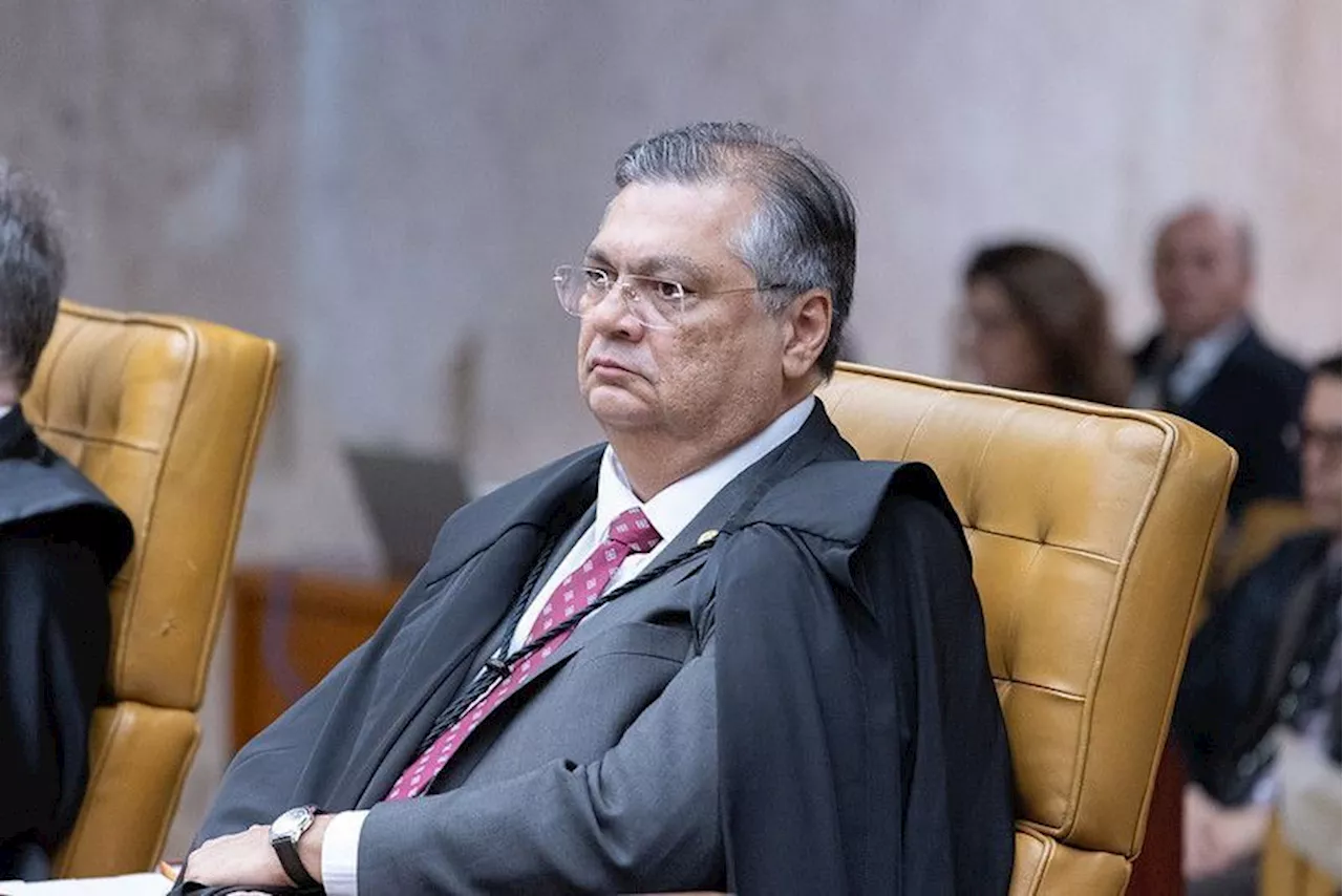 Dino suspende emendas impositivas até que criação de regras de transparência