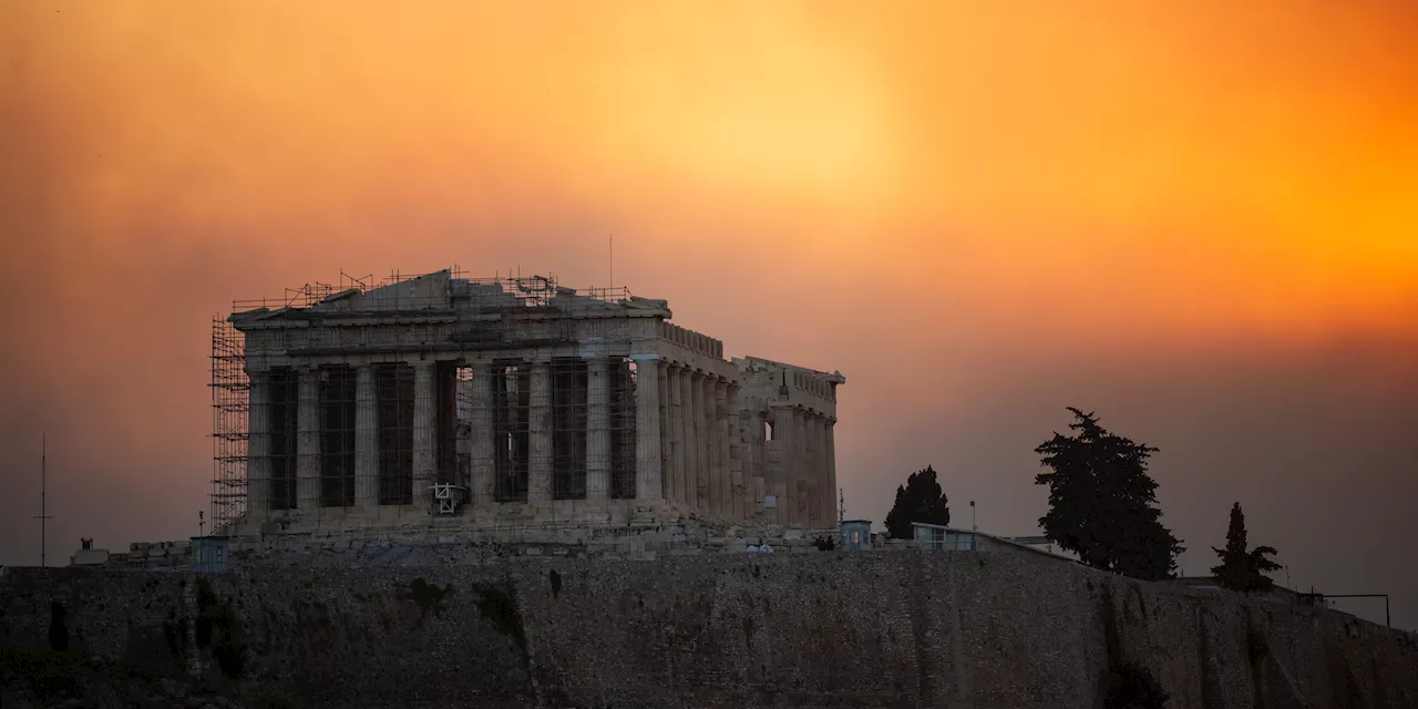 Grèce : à Athènes, les conséquences des incendies sont déjà visibles, les Français vivant sur place...