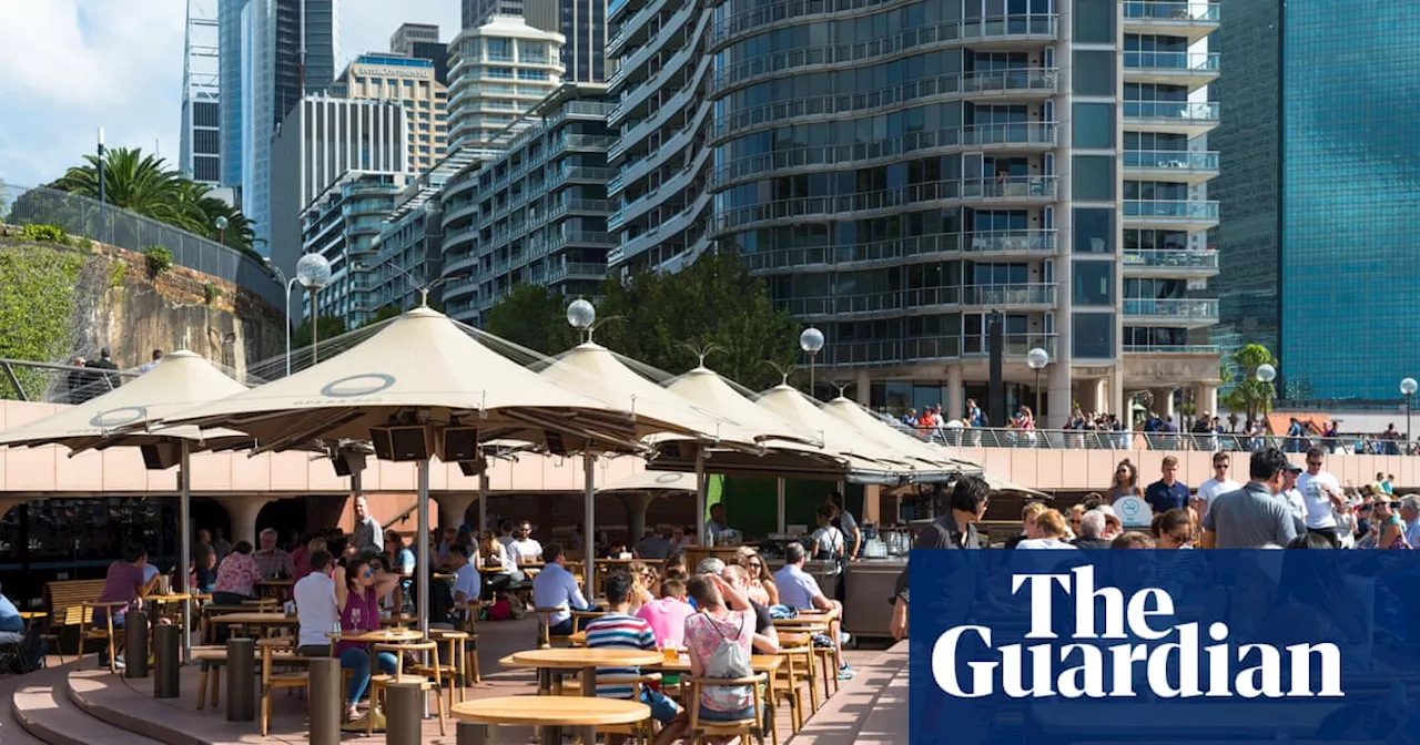 Premier takes a stand on ‘useless’ outdoor drinking laws in bid to revive Sydney’s nightlife