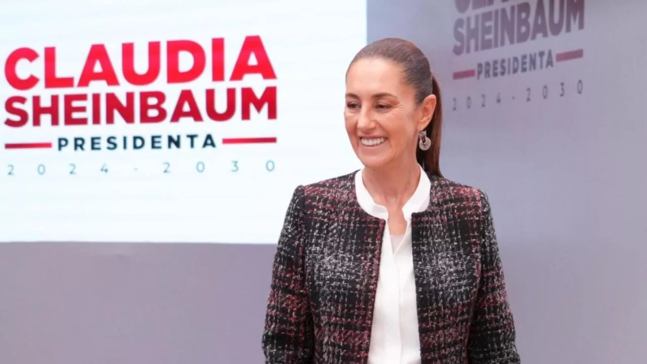 Con Claudia Sheinbaum habrá continuidad con cambio y no viraje: AMLO