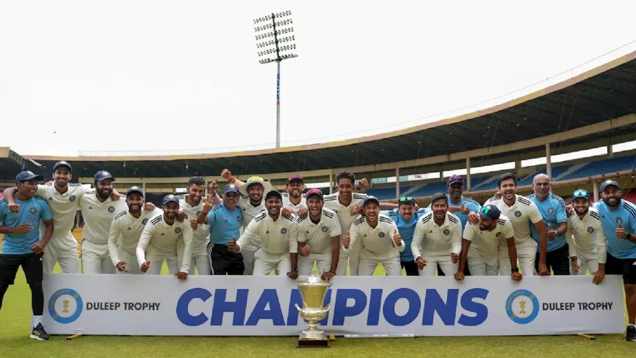 BCCI ने दलीप ट्रॉफी स्‍क्वॉड की घोषणा की; शुभमन गिल, अभिमन्‍यु ईस्‍वरन, रुतुराज गायकवाड़, श्रेयस अय्यर करेंगे कप्‍तानी