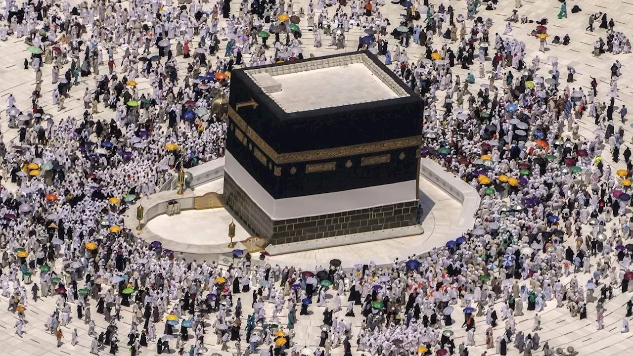 Hajj Yatra 2023: अब पहले की तरह हज यात्रा कर सकेंगे मुस्लिम, सऊदी अरब ने हटाए प्रतिबंध; उम्र सीमा भी खत्म की