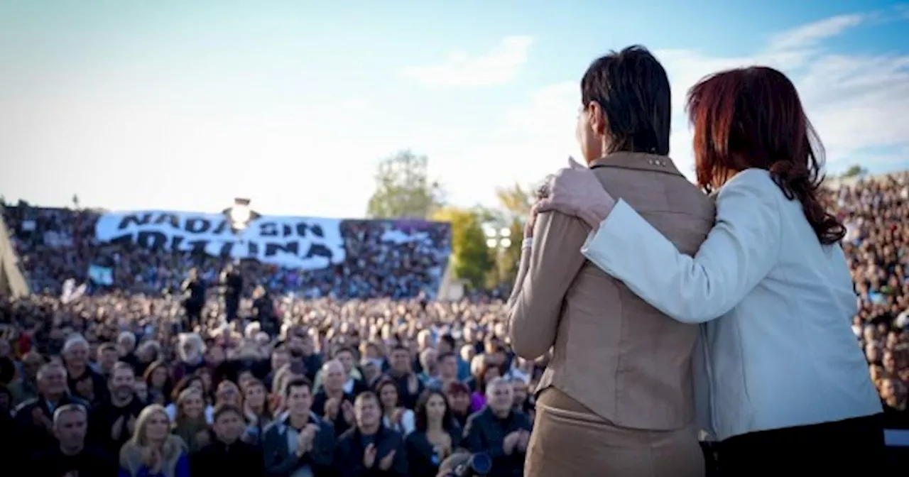 Mayra sumó a Cristina Kirchner a los festejos por los 358 años de Quilmes