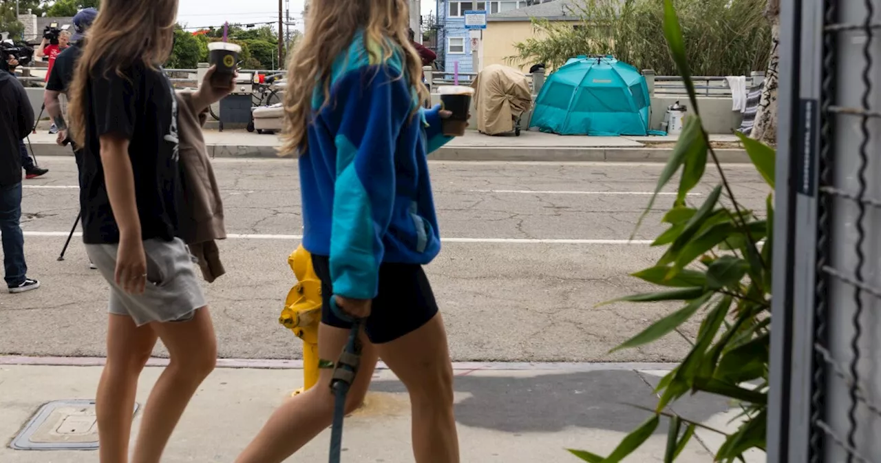 Why fewer tents in Venice may not mean fewer unhoused people