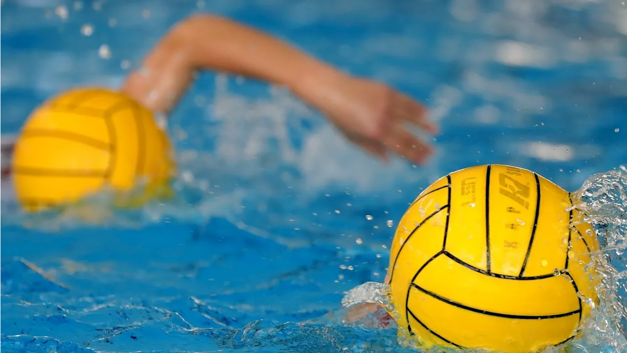 Waterpolo, après les Jeux olympiques, le match amical des meilleures jeunes joueuses à Salon-de-Provence