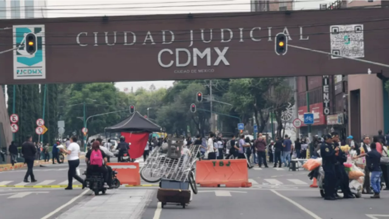 Manifestantes bloquean avenida Niños Héroes y Dr. Liceaga; estas son las alternativas viales