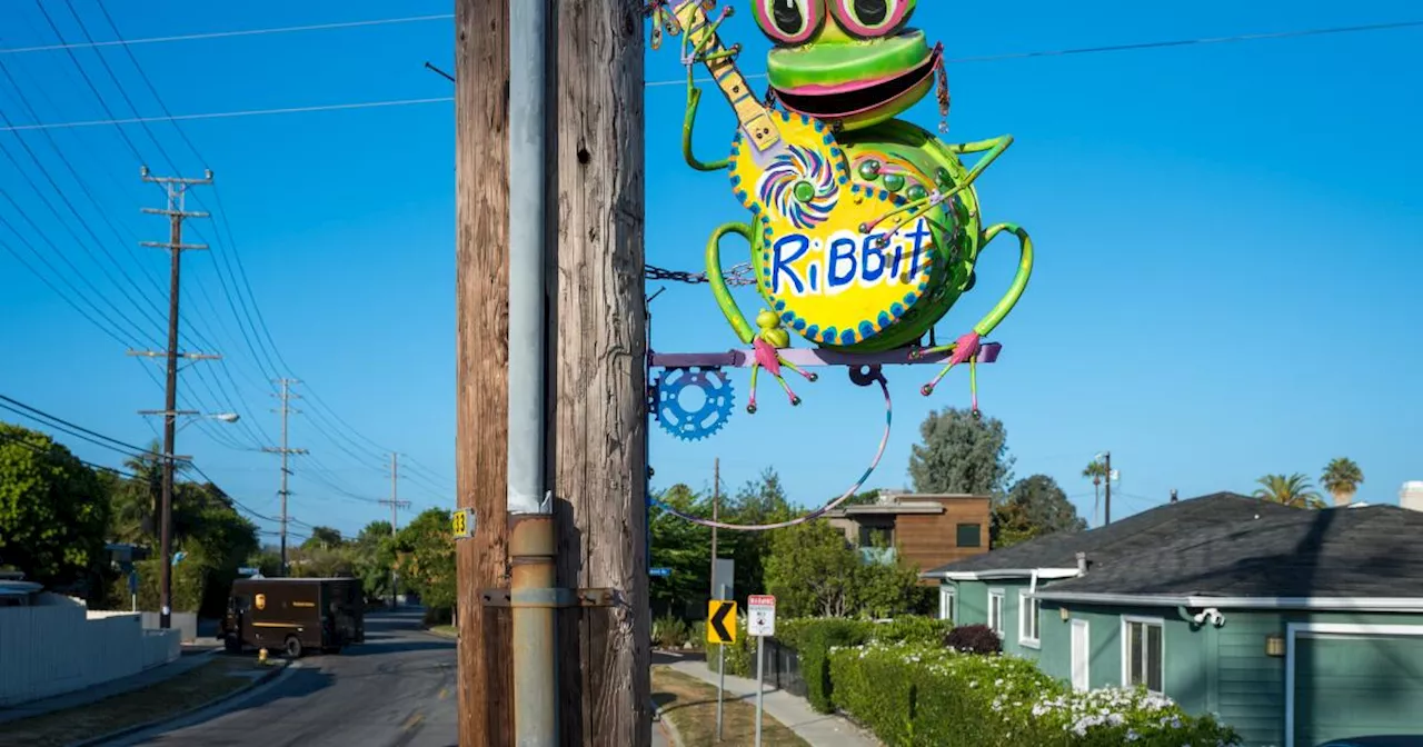 The DWP objects to whimsical utility pole sculptures in Mar Vista. Neighbors love them.