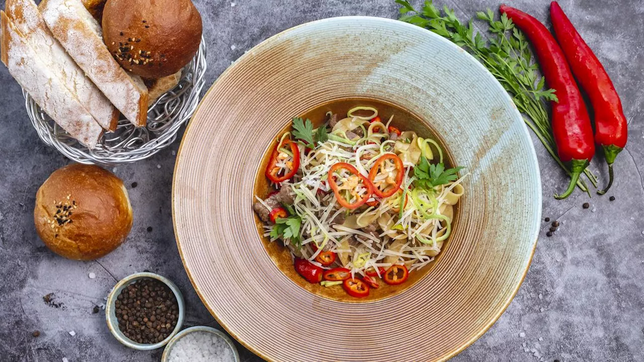 Bihun Kuah Segar dan Sehat, Pilihan Rendah Lemak untuk Hidangan Lezat