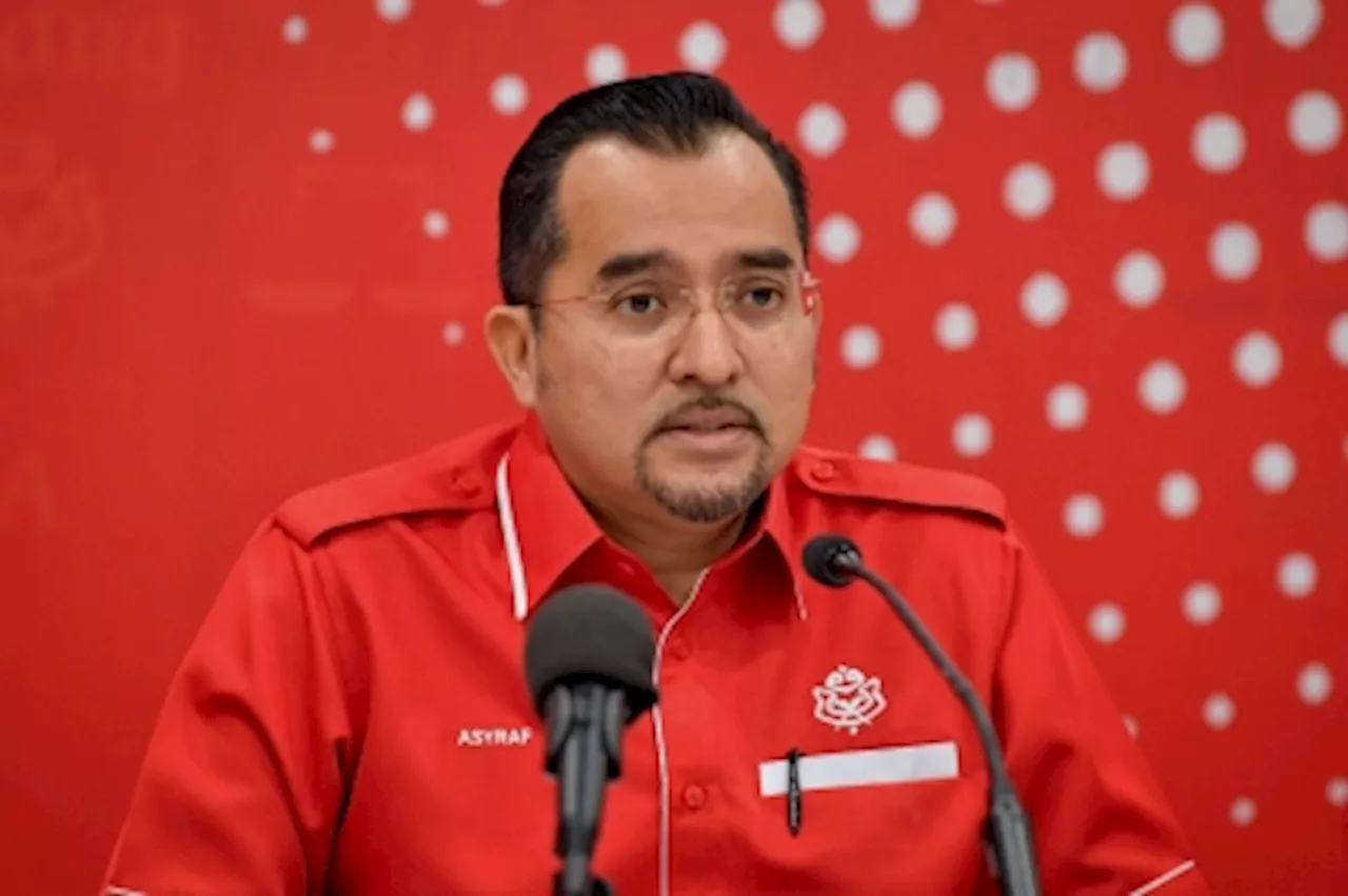 Asyraf Wajdi: Closed doors for this year’s Umno general assembly, leaders from unity govt won’t be invited