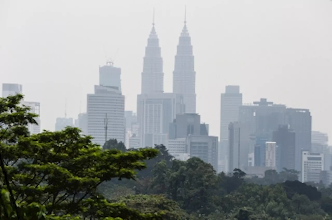 Reuters poll: Strong exports and consumption drive Malaysia’s fastest growth in six quarters