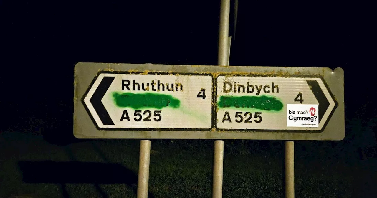 'It's necessary and reasonable': English names removed from Welsh road signs