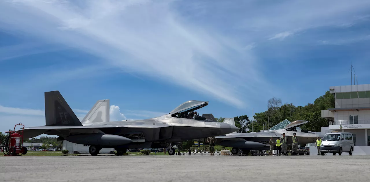 US Air Force F-22 Fighter Jets Visit Strategic Air Bases on South China Sea