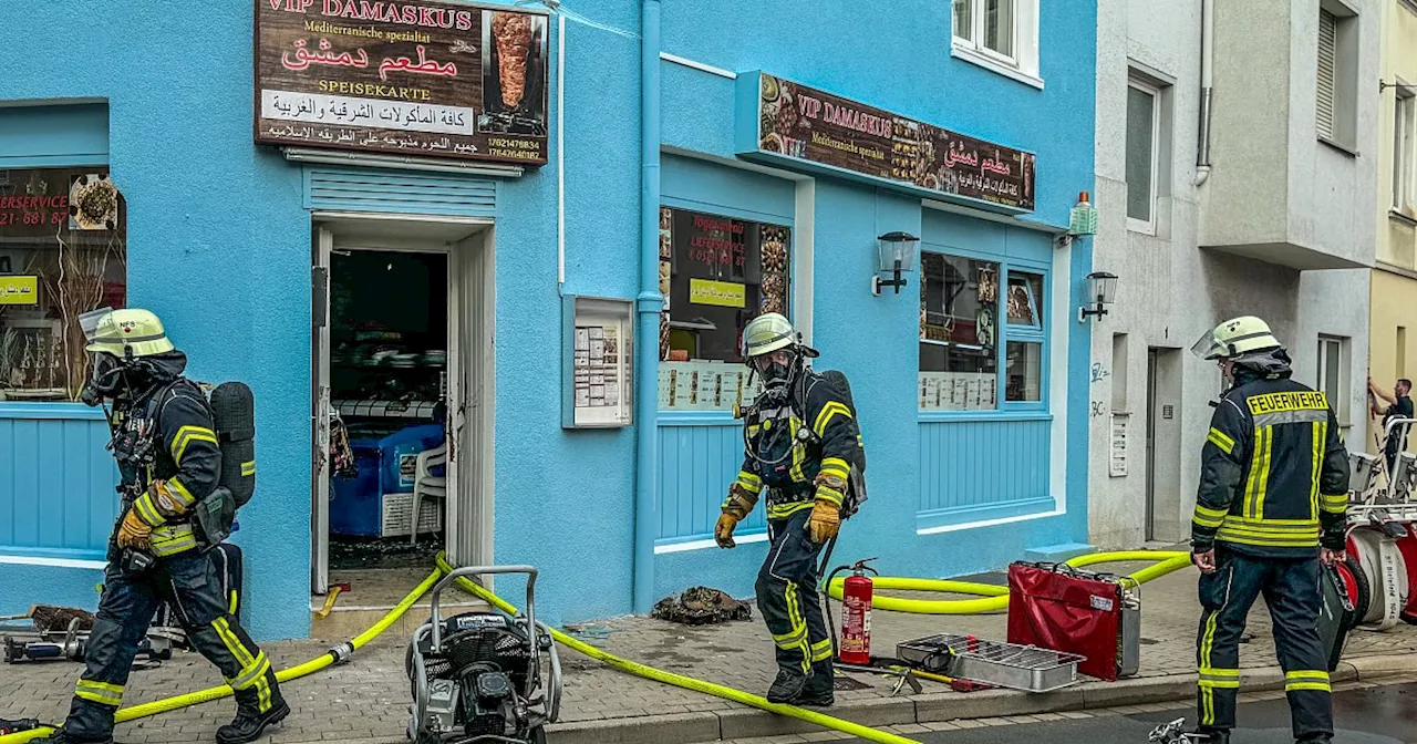 Bielefelder Schnellimbiss nach Feuer vorerst unbenutzbar