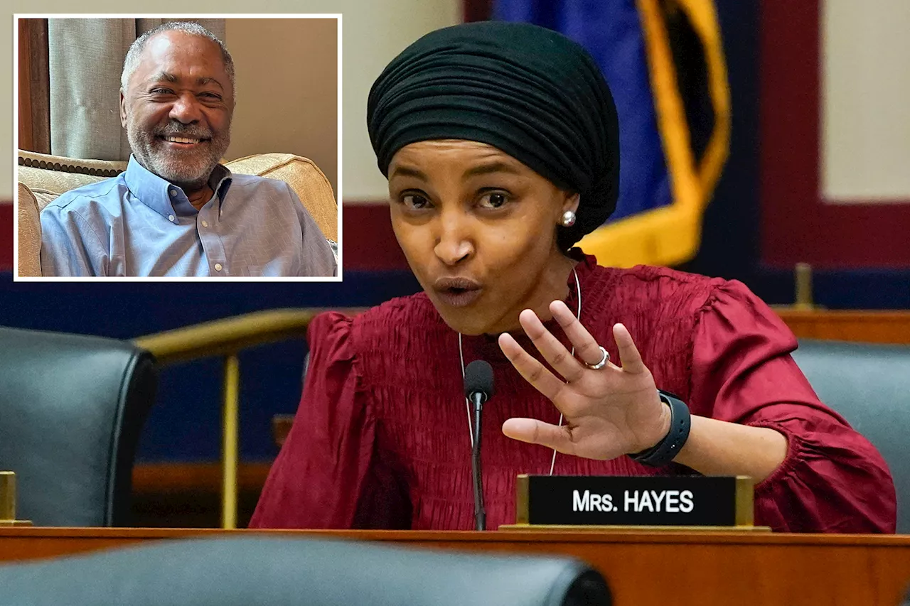 'Squad' member Ilhan Omar easily fends off primary challenge from moderate Minn. Dem