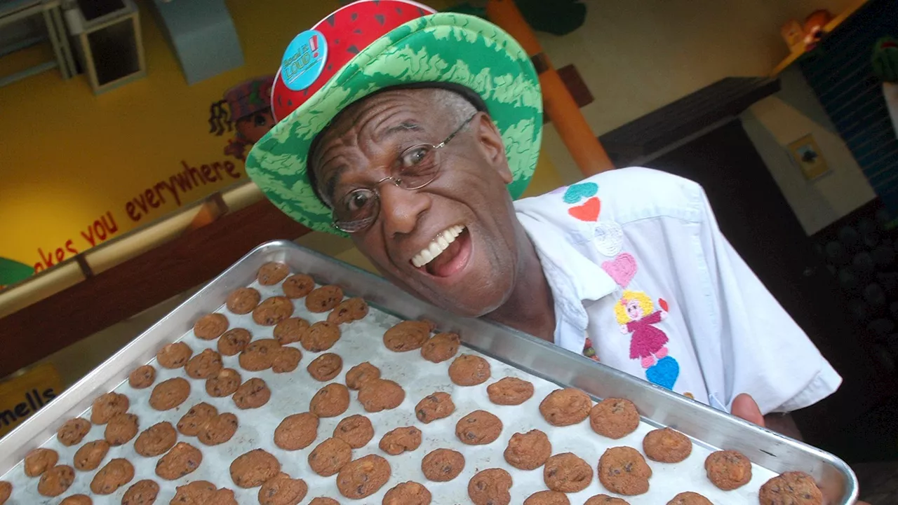 Wally Amos, Famous Amos Cookies Creator, Dead at 88