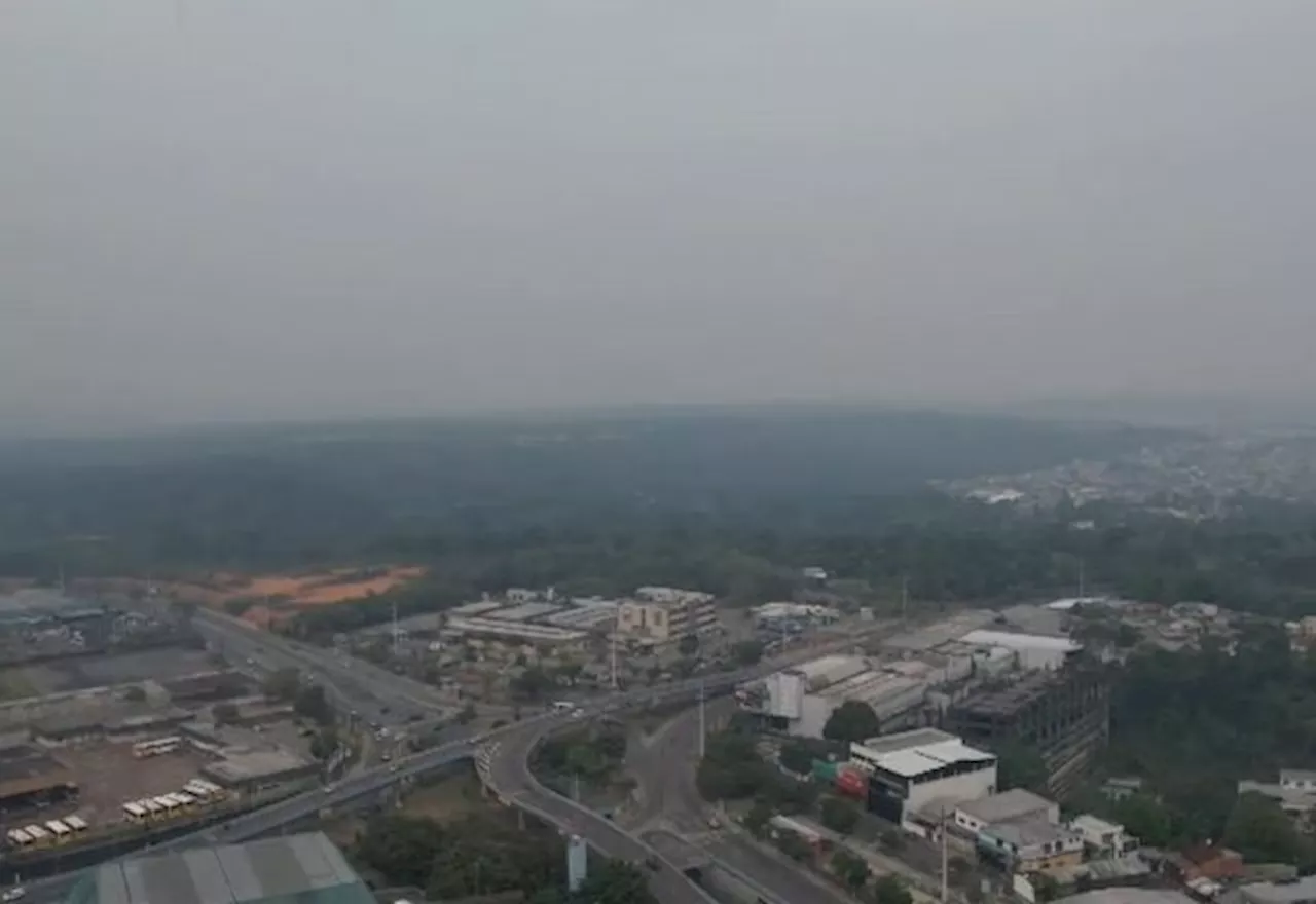 Onda de fumaça cobre Manaus em decorrência de queimadas