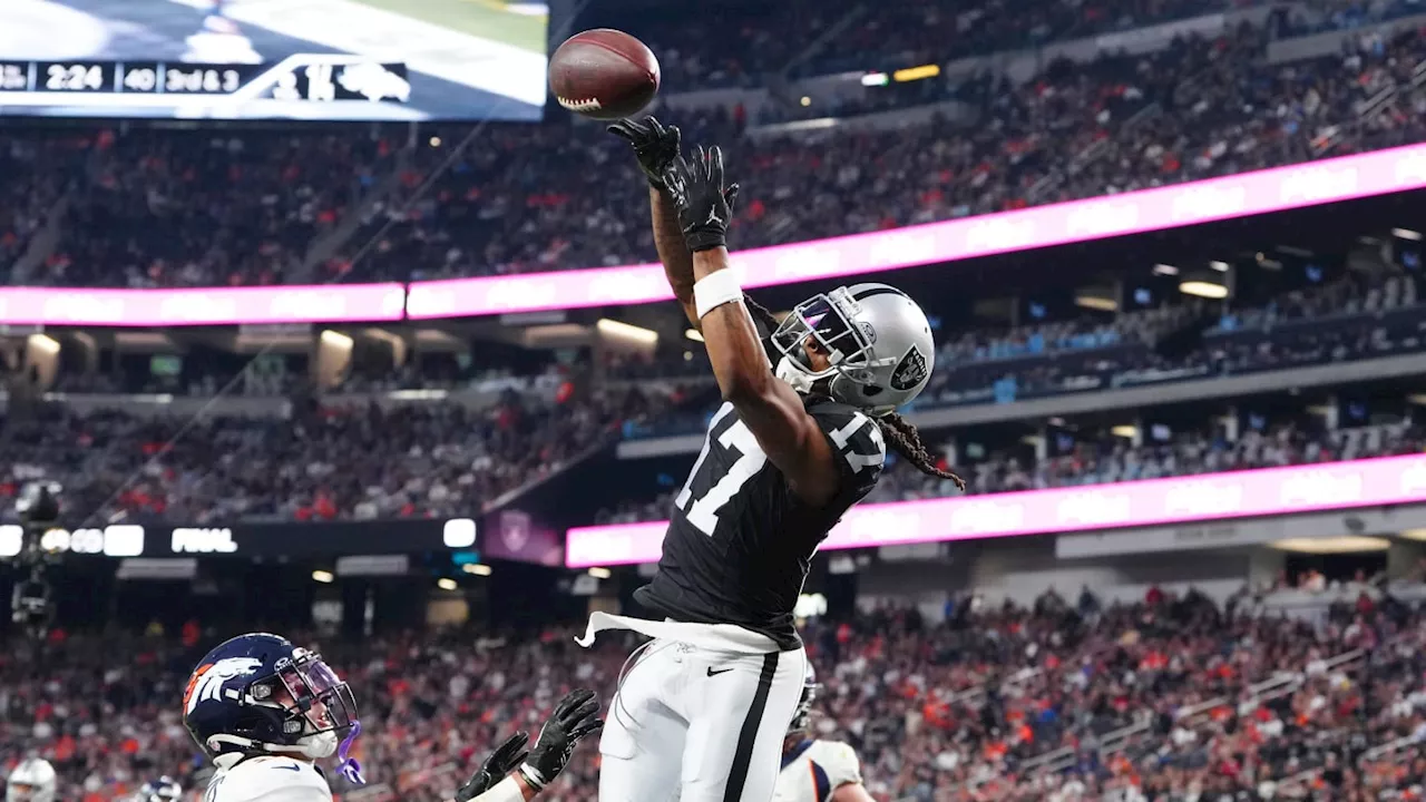 Davante Adams on Las Vegas Raiders' offense in first half vs. Minnesota Vikings