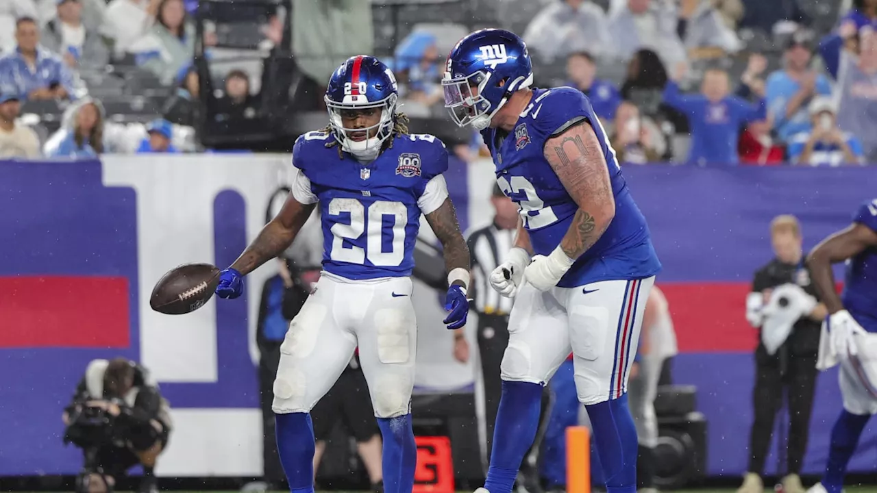 Giants RB Eric Gray Lands on PFF's Week 1 Preseason Team of the Week