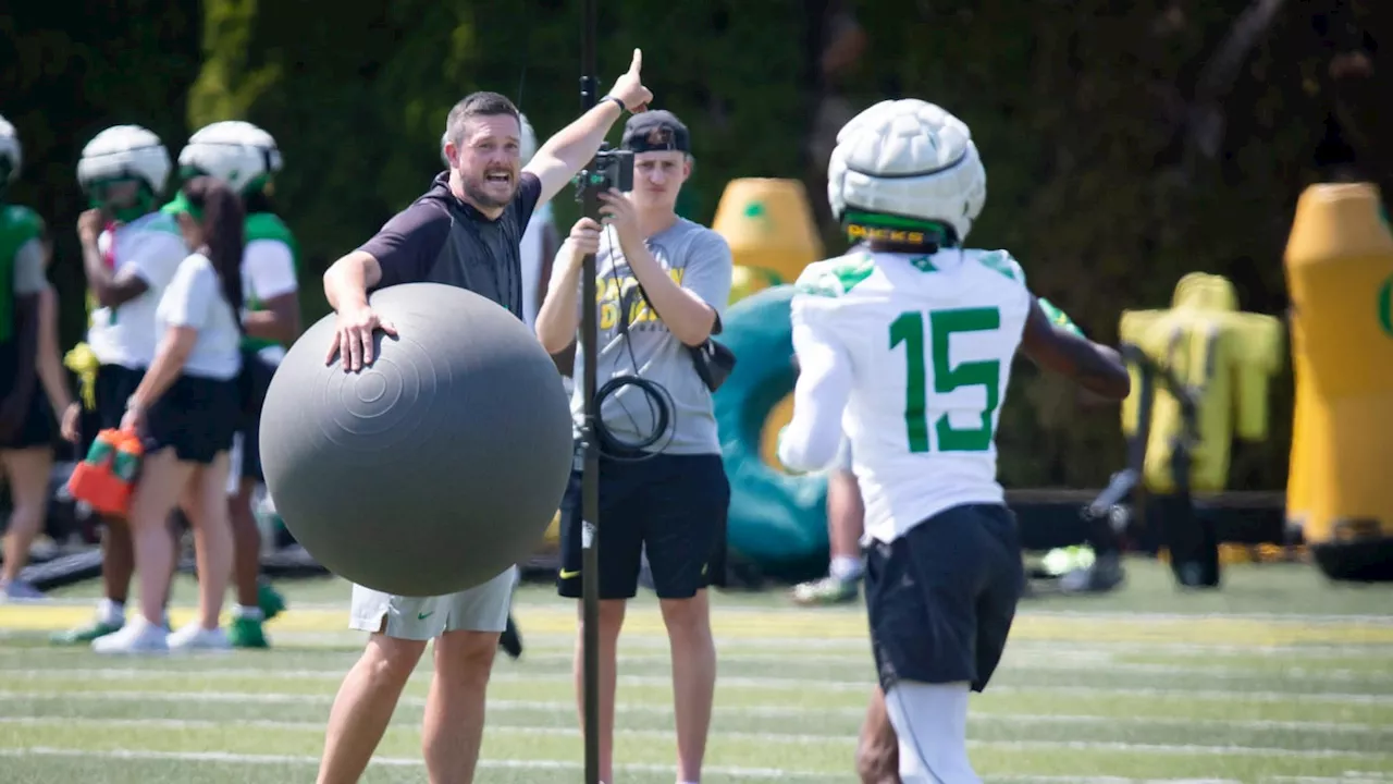 Oregon Ducks' Dan Lanning Provides Insight Into His Recruiting Approach