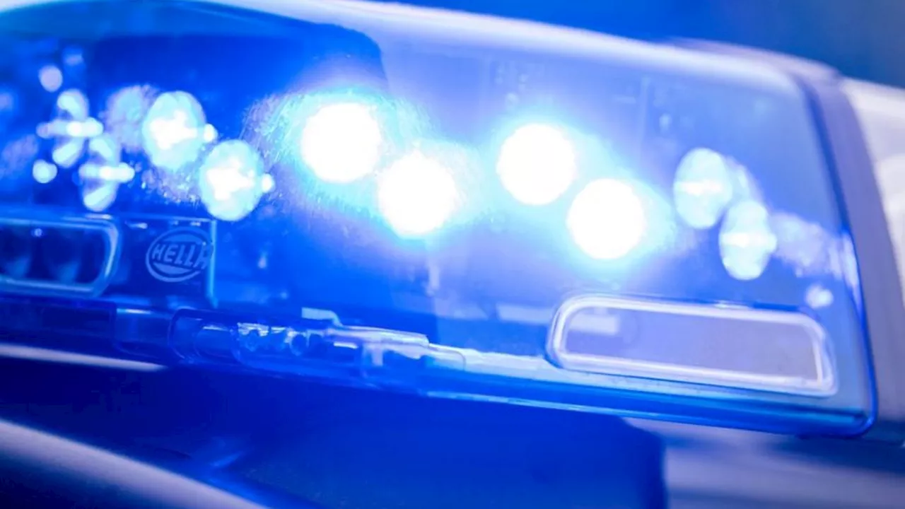 Polizeieinsatz: Frau bei Attacke verletzt - 34-Jähriger festgenommen