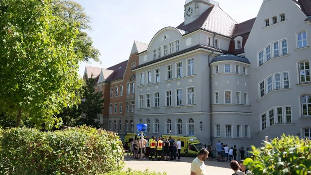 Vorwurf Amoklauf an Schule: Prozess zu Amoklauf in Bischofswerdaer Schule begonnen