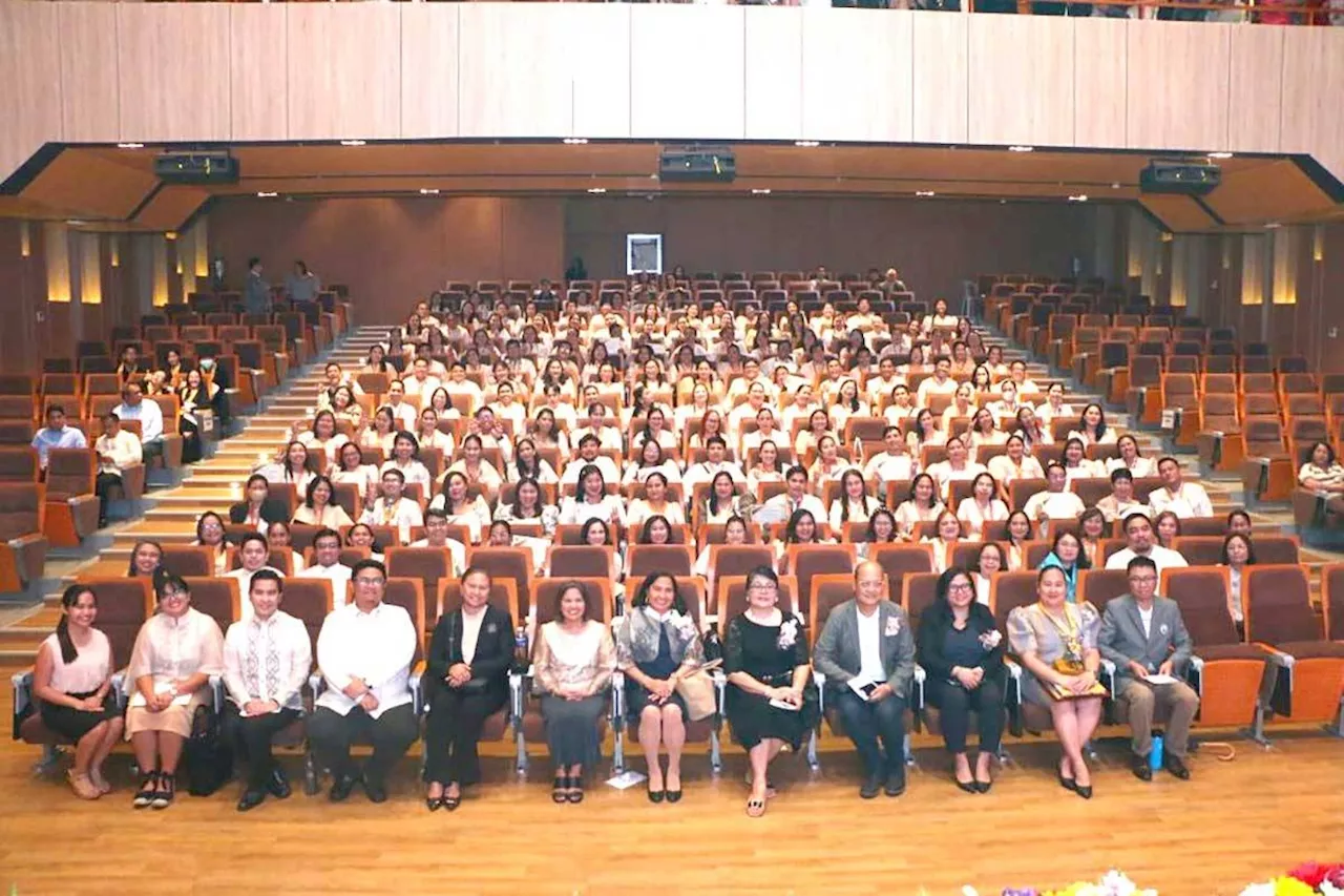 Pasig teachers complete UST science educ program