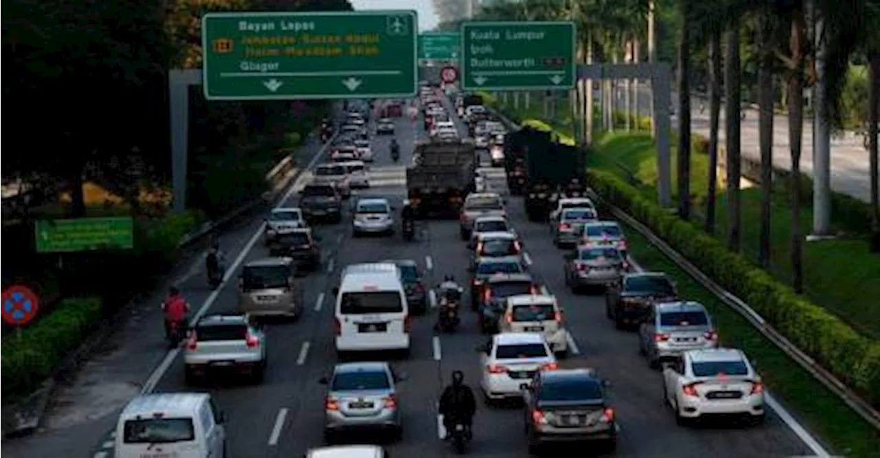 Temporary motorcycle lane closure on Tun Dr Lim Chong Eu Expressway