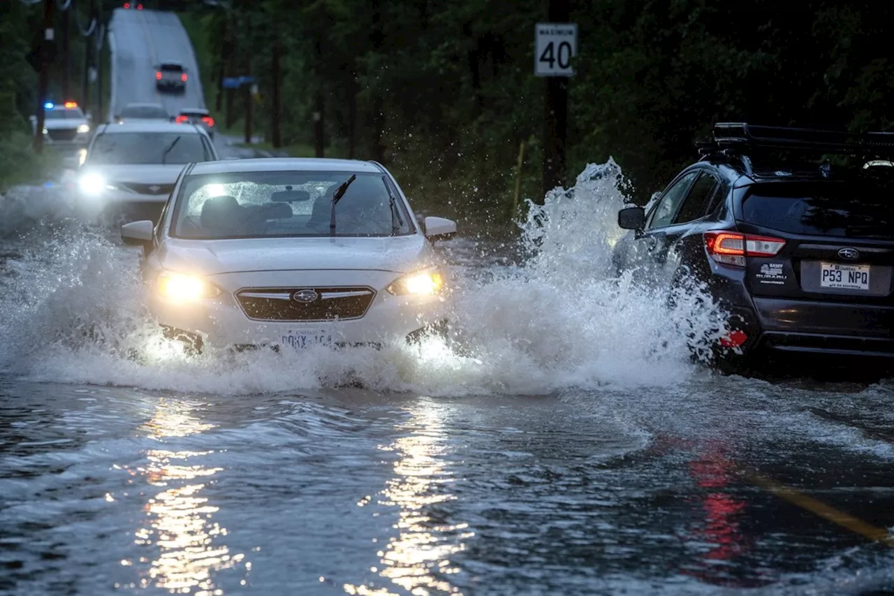 Quebec suffering 'extremely difficult' wave of severe weather, minister says