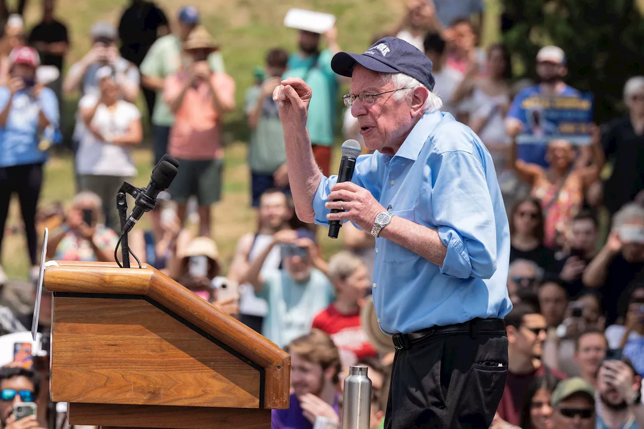 Sanders: Trump Lies About Harris&#8217;s Crowd Sizes Is Prep Work for Election Denial