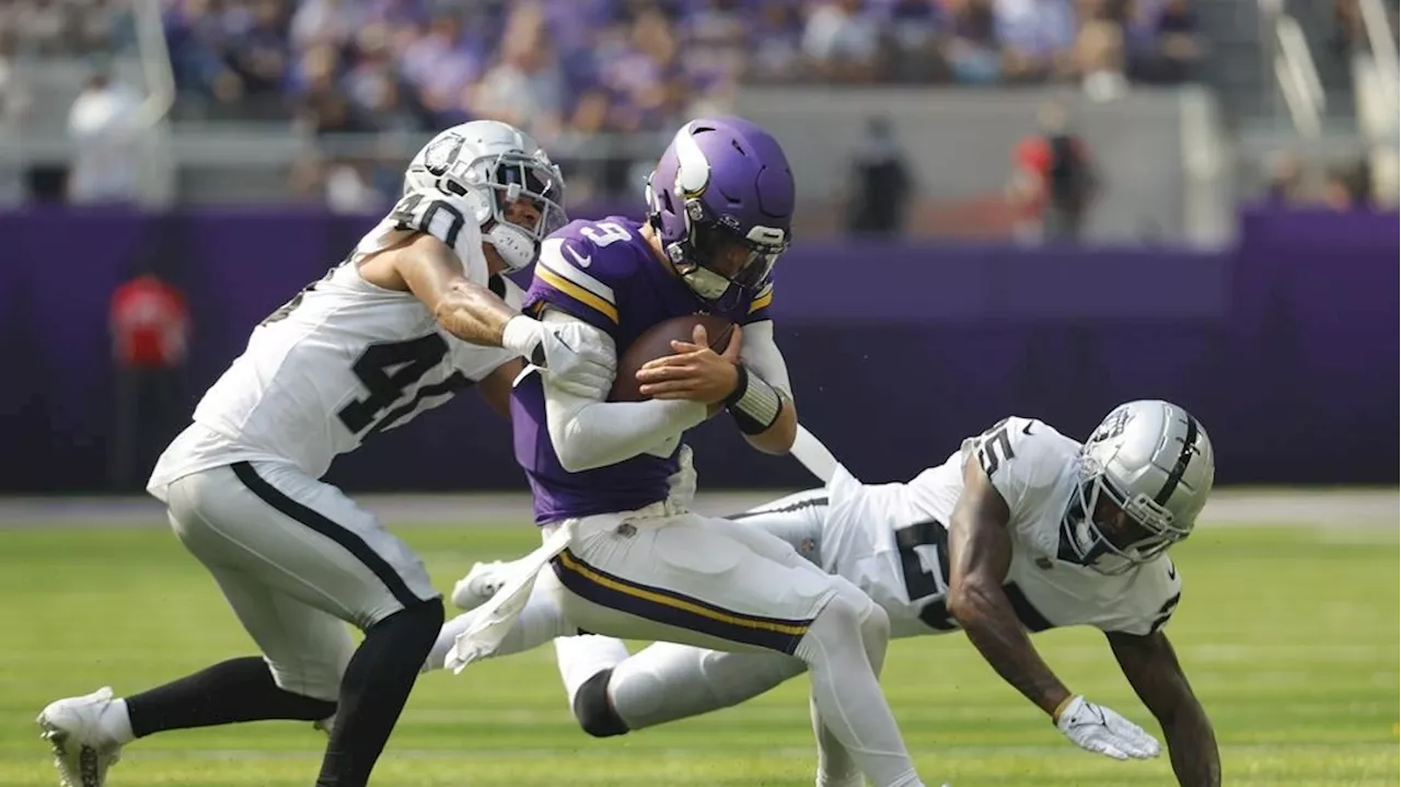 Vikings QB McCarthy (knee) out for season