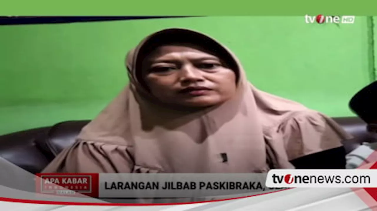 Anaknya Dipaksa Lepas Hijab, Orang Tua Inginkan Anaknya Tetap Pakai Jilbab Saat Pengibaran Bendera