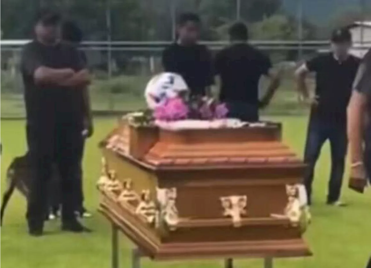 Asesinan a presunto líder de la Familia Michoacana; circula video de velorio por pobladores