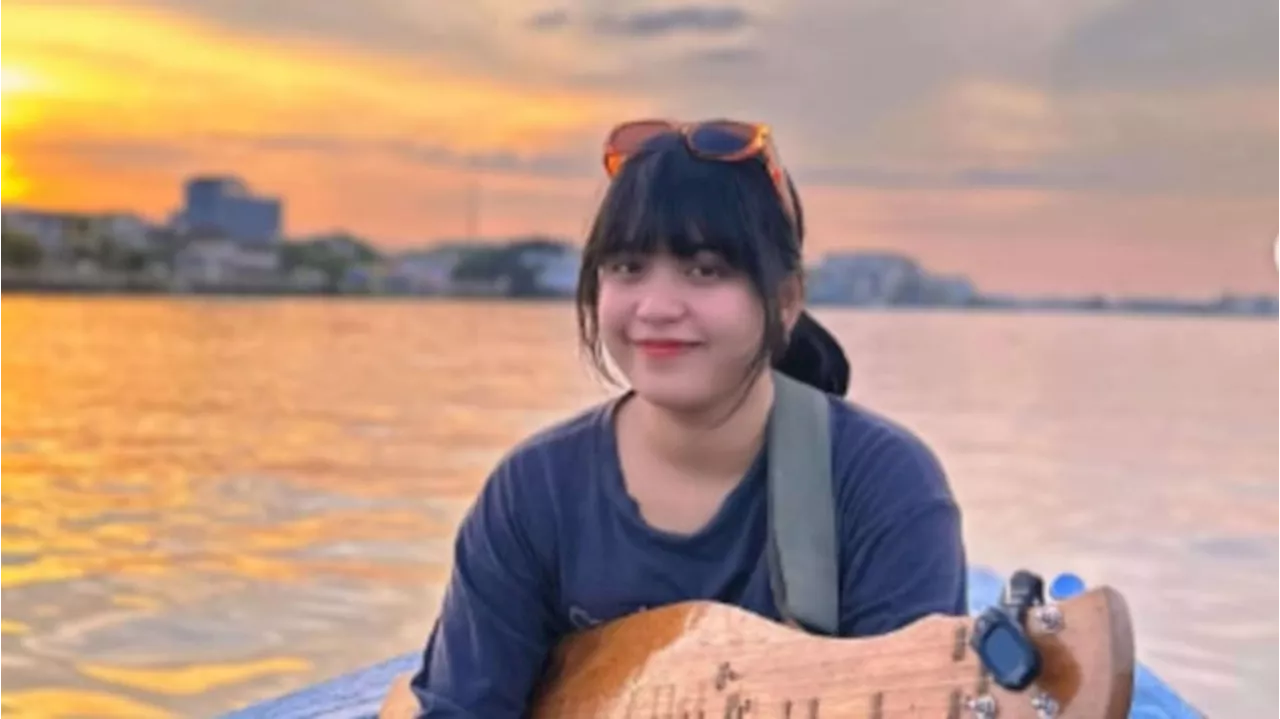 Perjalanan Ayuan Prawida Memadukan Musik Modern dengan Alat Musik Tradisional Sape