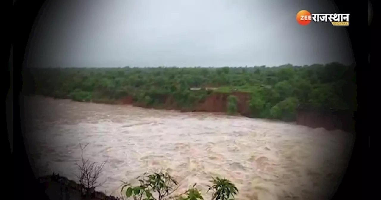 क्या करें? बारिश में प्रशासन कर रहा घूमने की अपील तो, CM कर रहें घर पर सुरक्षित रहो