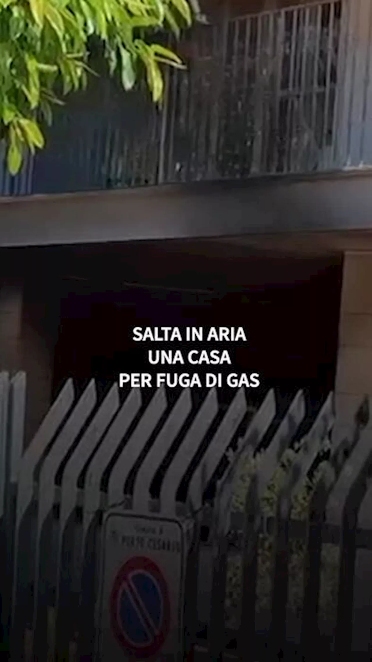 Salta in aria una casa per una fuga di gas