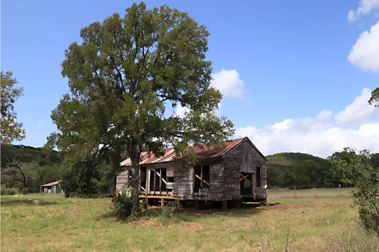 150-Year-Old House Set for Renovation in Nameless Community