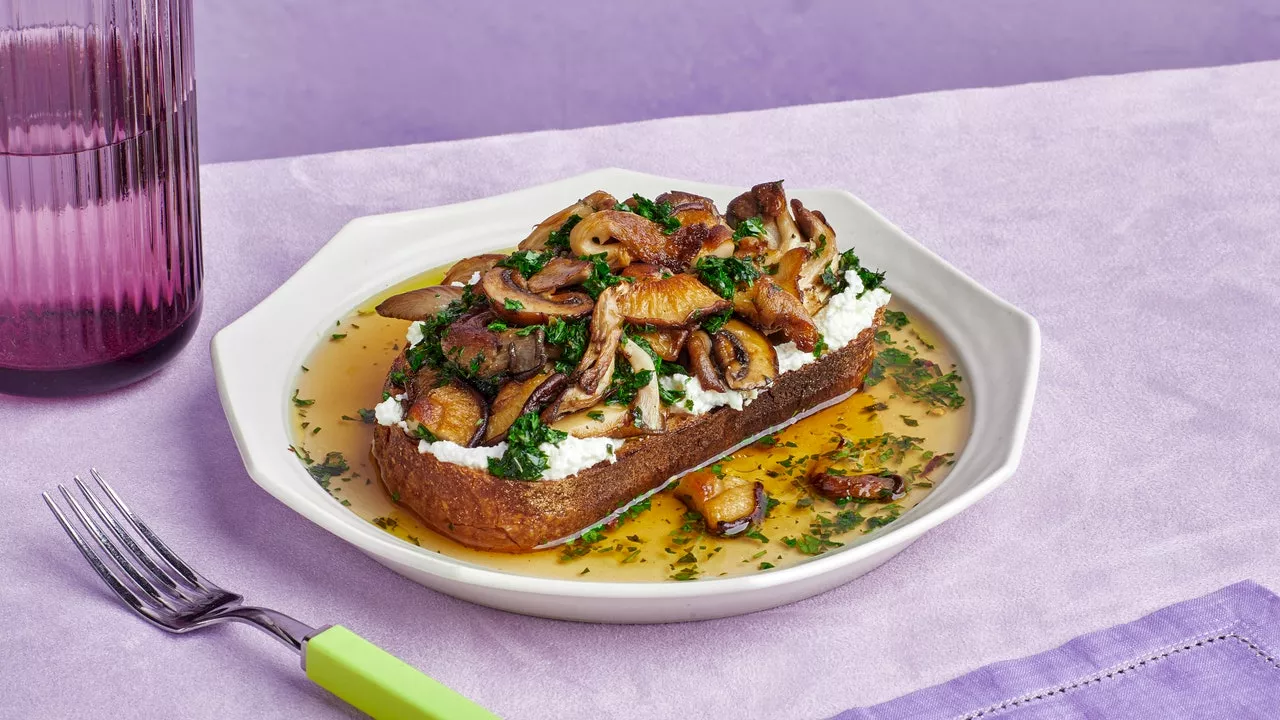 Crispy Mushroom Toast