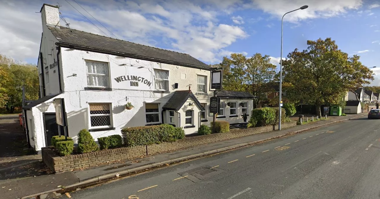 Elderly man attacked outside pub for his cigarettes