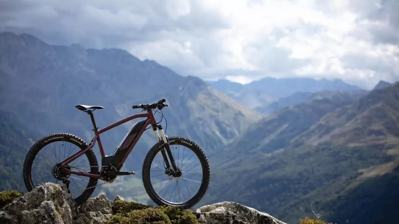 Decathlon Rockrider E-ST 500 : -300 € sur ce VTT électrique idéal pour les randonnées