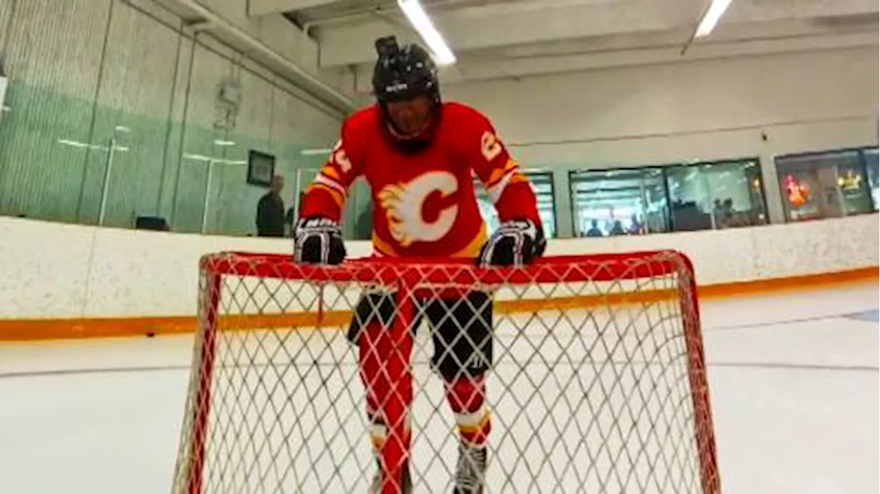 PGA Champions Tour golfer Esteban Toledo takes to the ice for hockey training