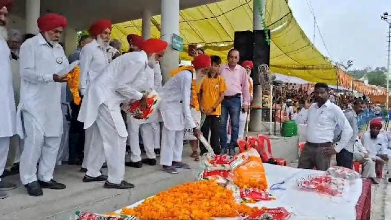 स्वतंत्रता सेनानियों के परिजनों के साथ नाइंसाफी! कार्यक्रम में प्रशासन पर लगाए गंभीर आरोप