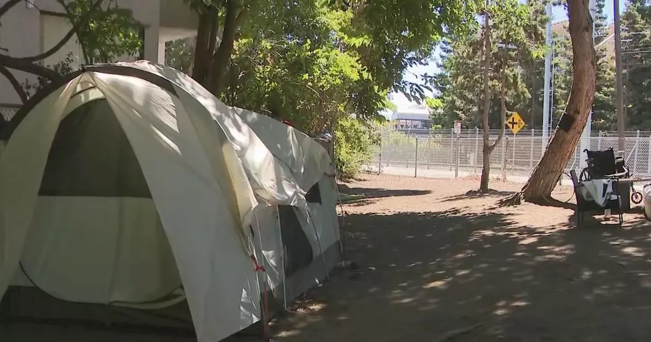 East Palo Alto mayor calls for Peninsula collaboration to clear homeless encampments