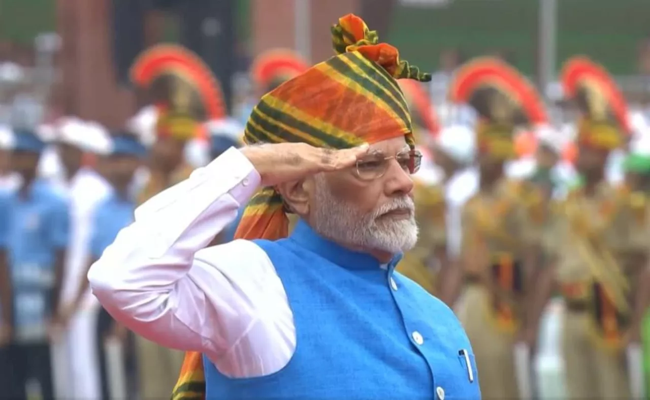 Independence Day Live Updates: रिफॉर्म की बात, बांग्लादेश को संदेश, विपक्ष को भी नसीहत...लाल किले से PM मोदी के भाषण की बड़ी बातें