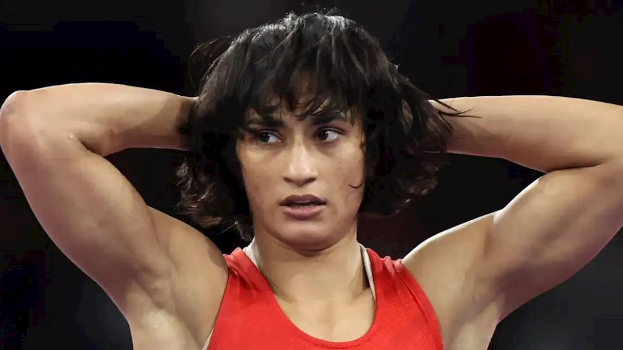 Vinesh Phogat: एक रात में कैसे बढ़ गया विनेश फोगाट का वजन, टीम डॉक्टर ने बताई पूरी कहानी