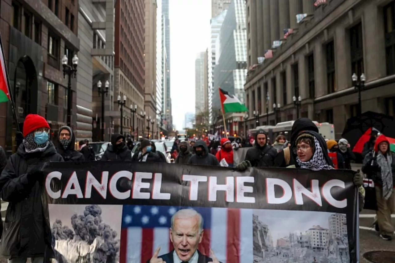 Chicago Officials Under Fire After Blocking Pro-Palestinian Protest At DNC