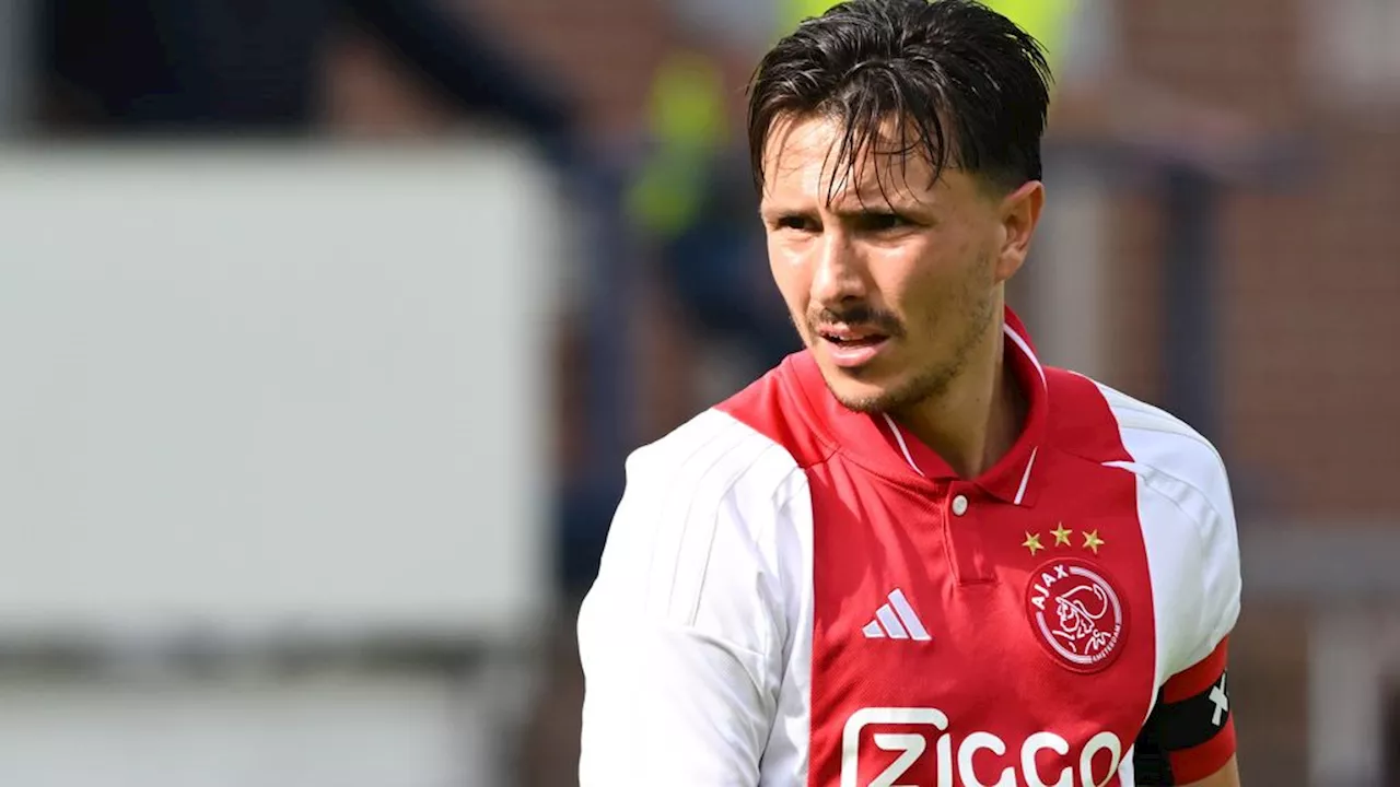 Berghuis vindt dat Ajax beter moet, maar: 'Met Farioli goed onderweg'