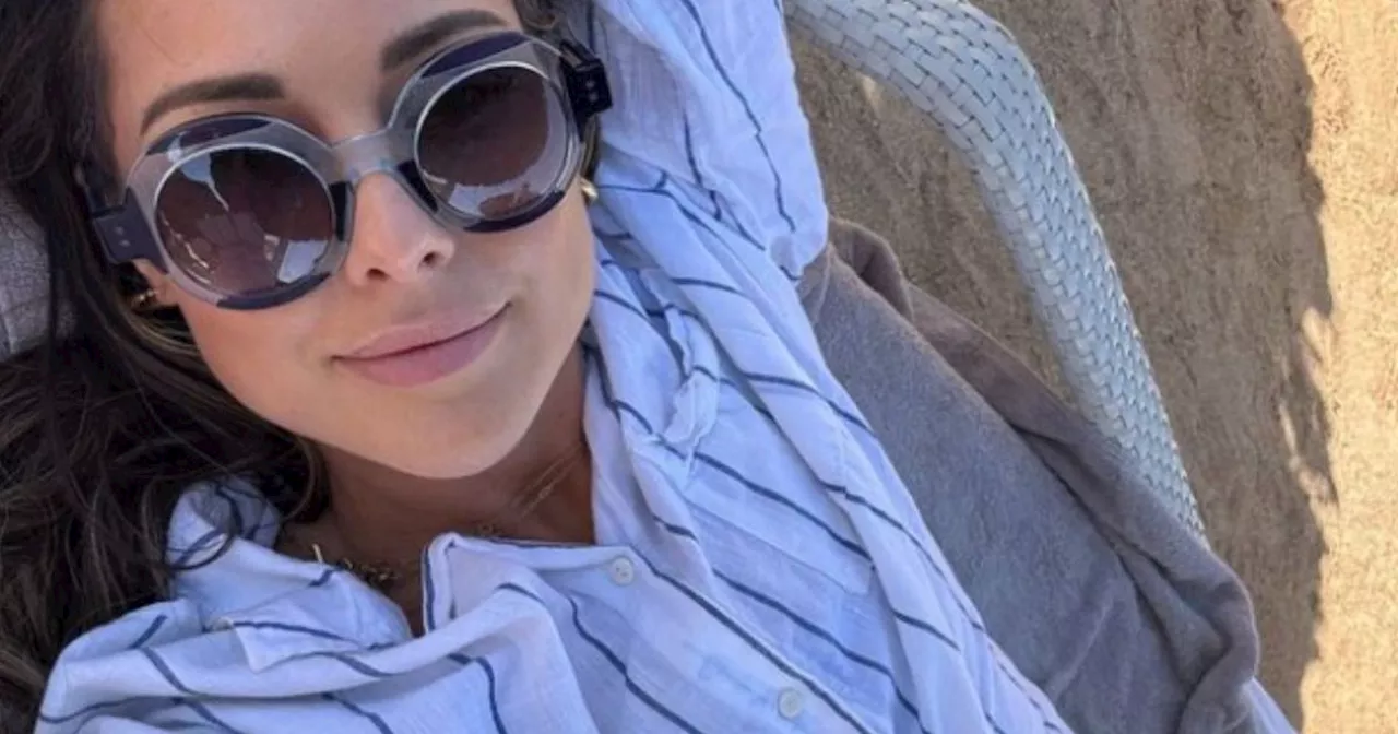 Copy Louise Thompson's laidback look with the 'best linen shirt ever' from H&M