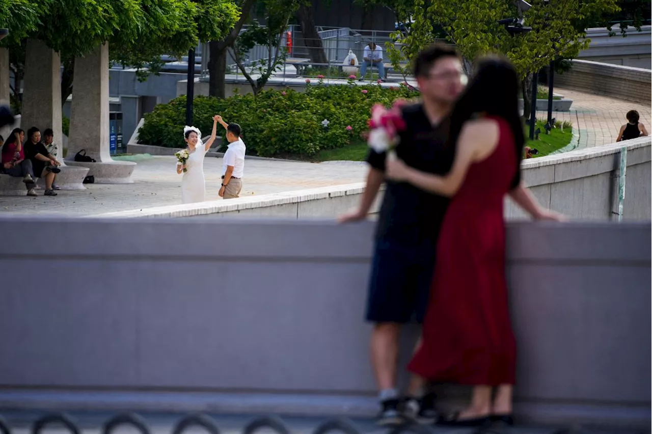 China proposes law to make it easier to register marriages, harder to divorce