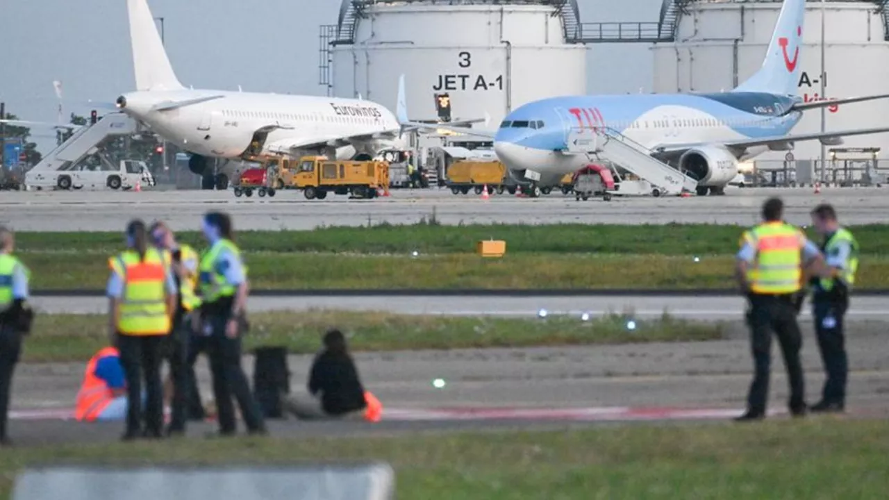 Letzte Generation: Klimaaktivisten auf Airports: Störungen im Flugbetrieb